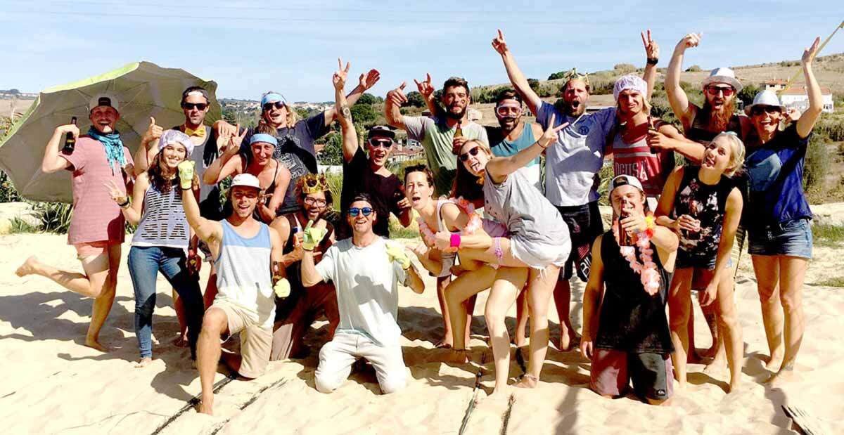 Equipa do Drop-In Surf Camp Portugal